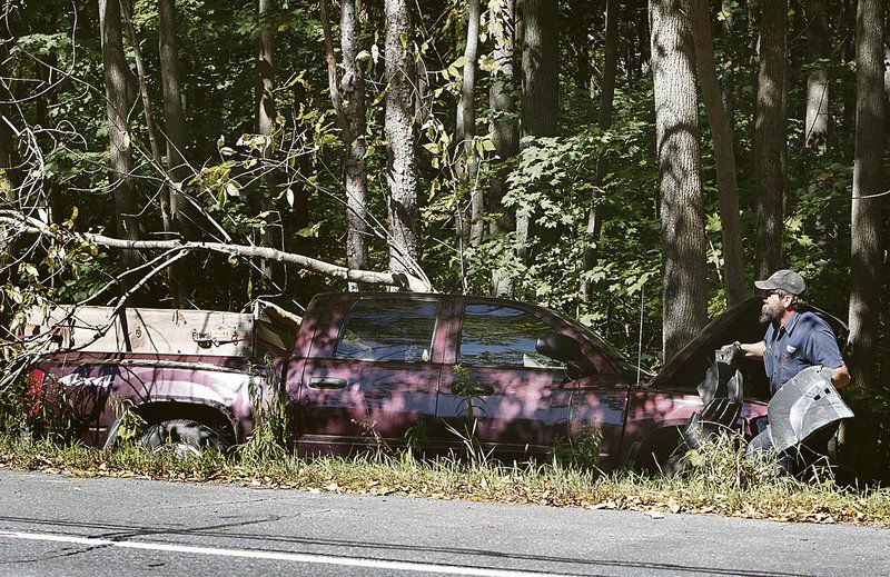 Three-vehicle crash causes no serious injuries